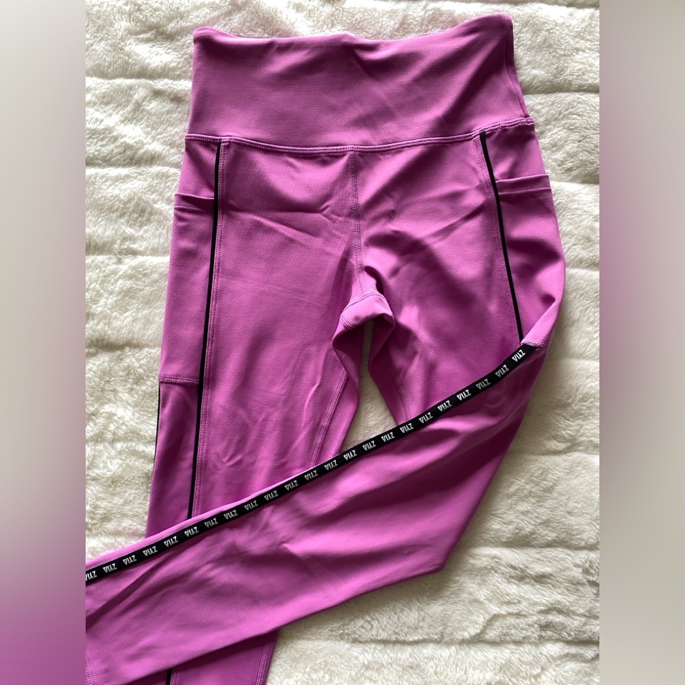 Zyia Light n Tight Hi-Rise 7/8, pink, size 4